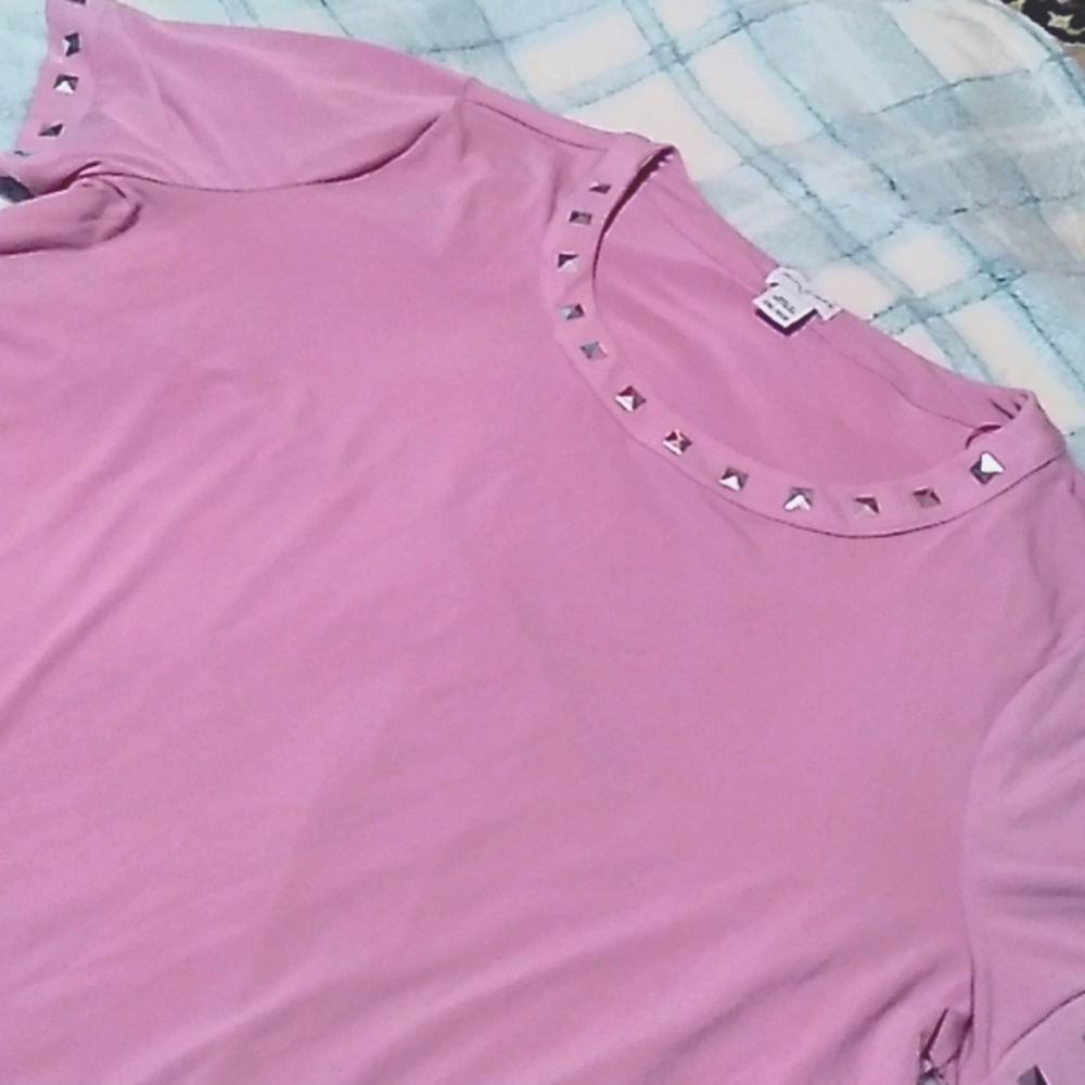 Embellished Jaclyn Smith Top. XXL.  NWT